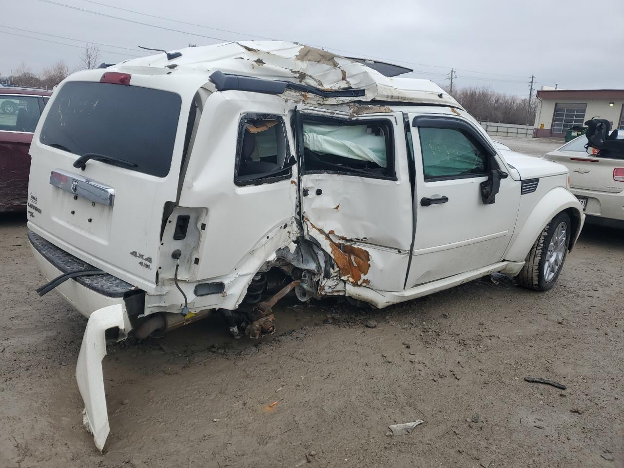 2007 Dodge Nitro - Image 3