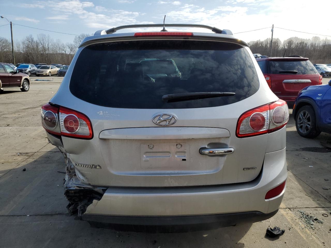 2012 Hyundai Santa Fe - Image 6
