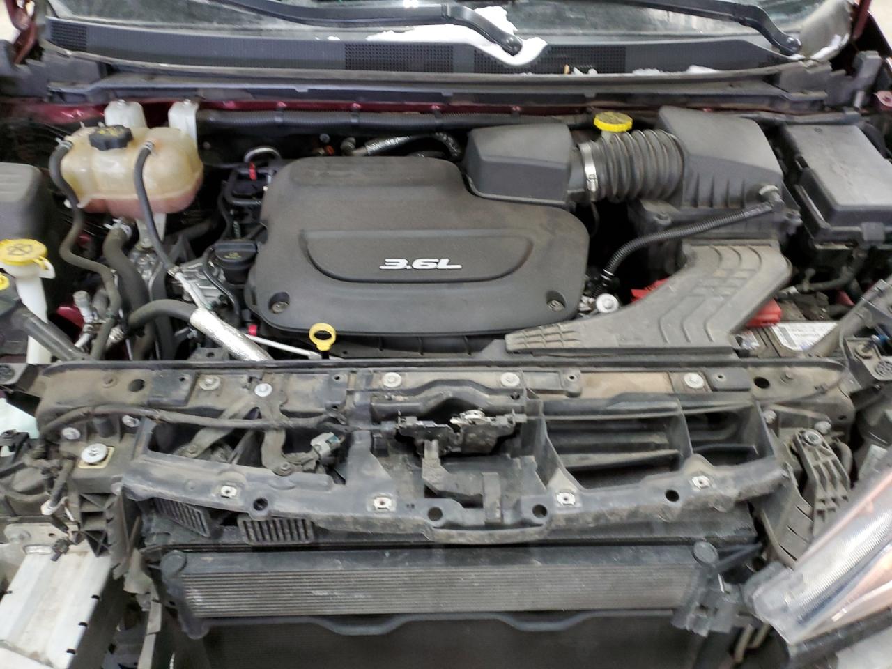 2017 Chrysler Pacifica - Image 12