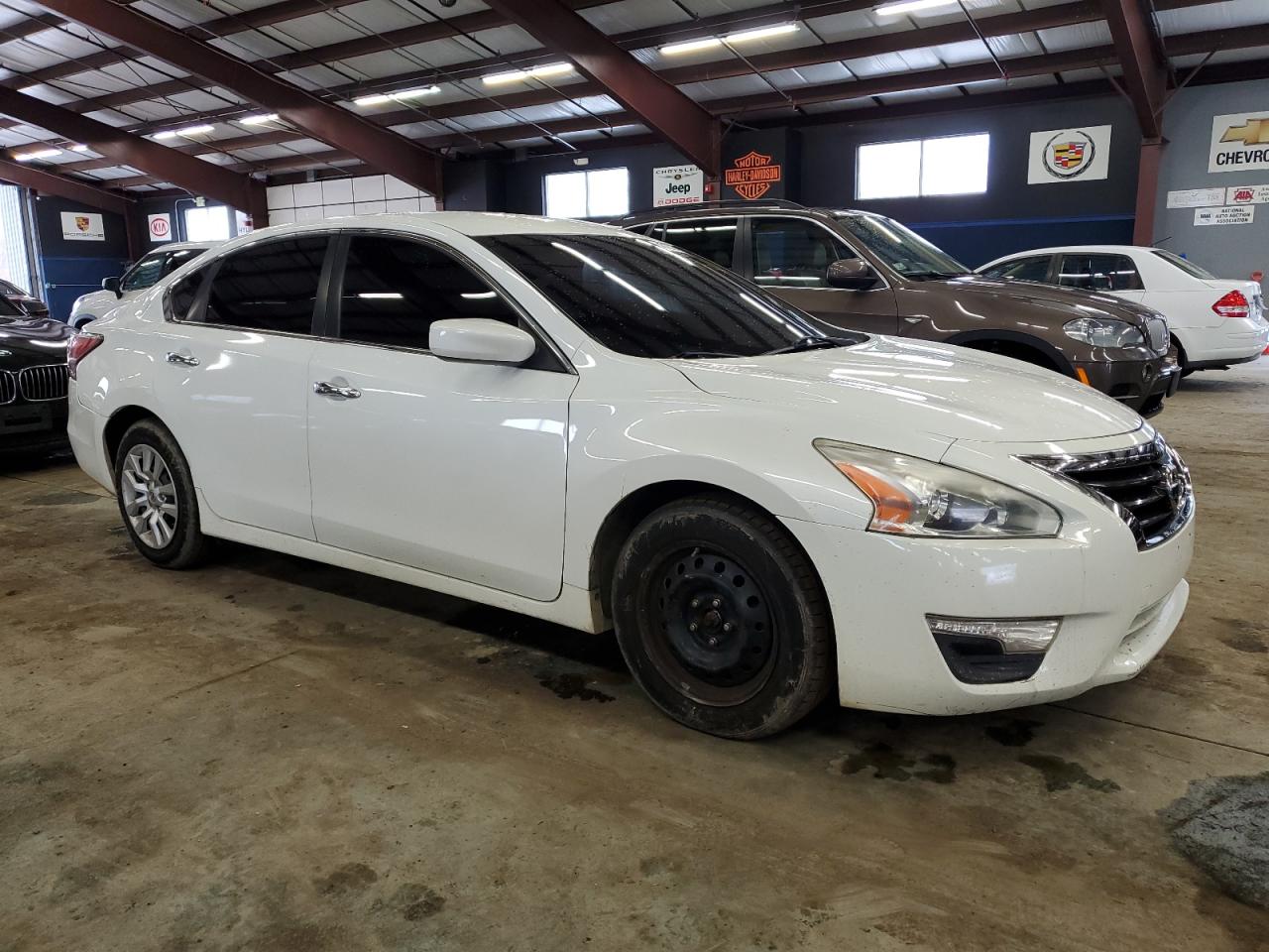 2014 Nissan Altima - Image 4