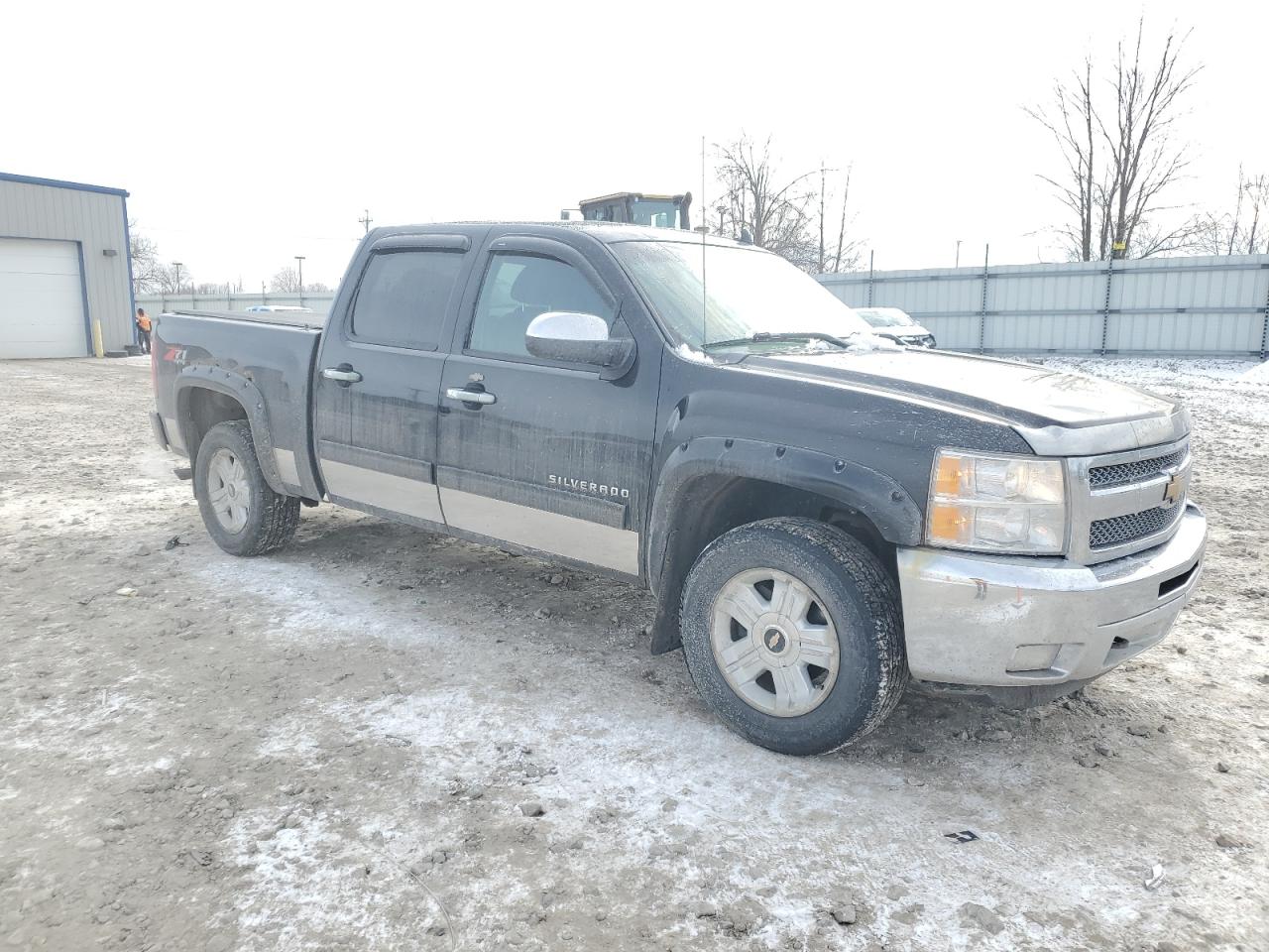 2012 Chevrolet Silverado - Image 4