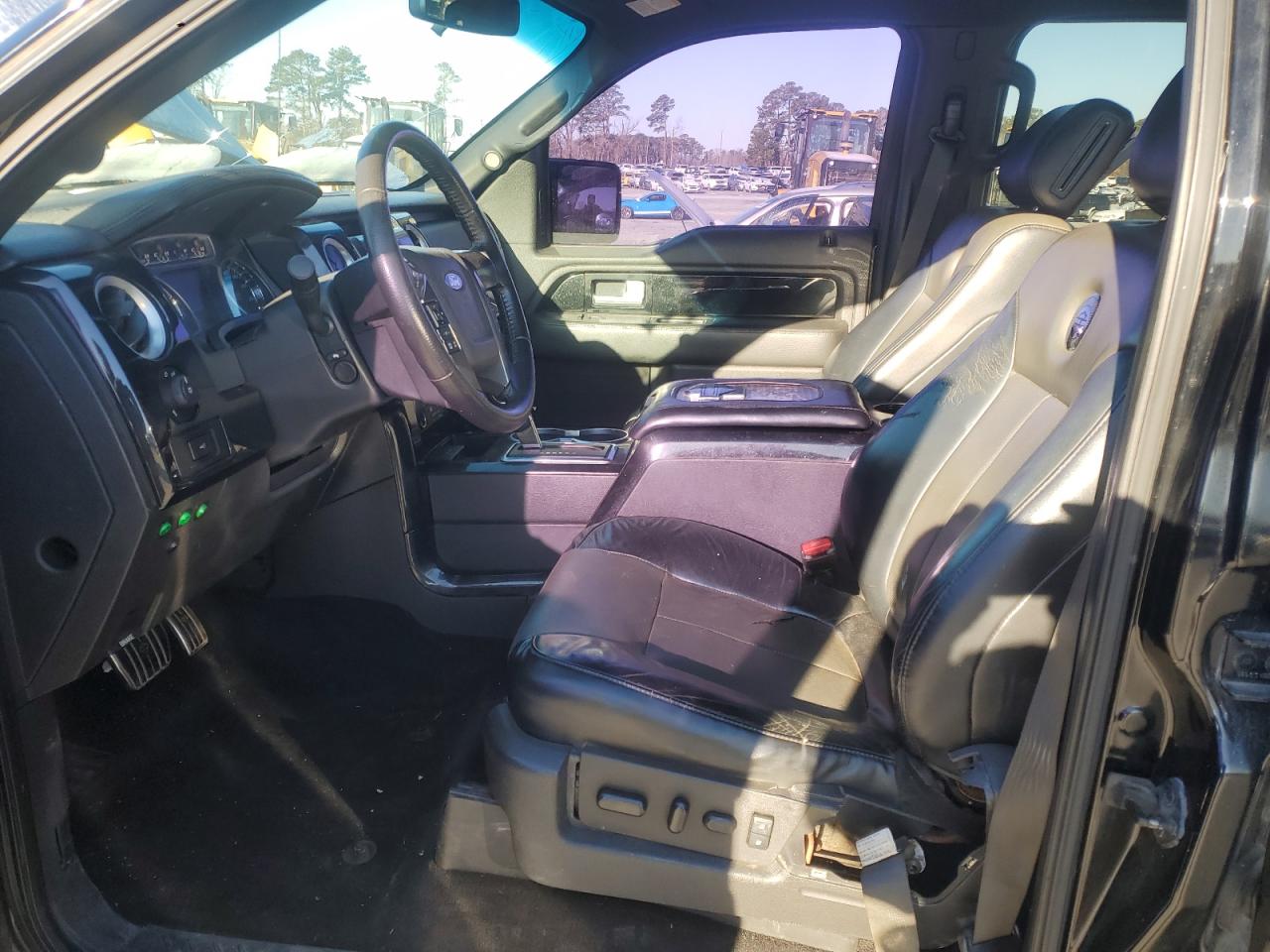2011 Ford F-150 - Image 7
