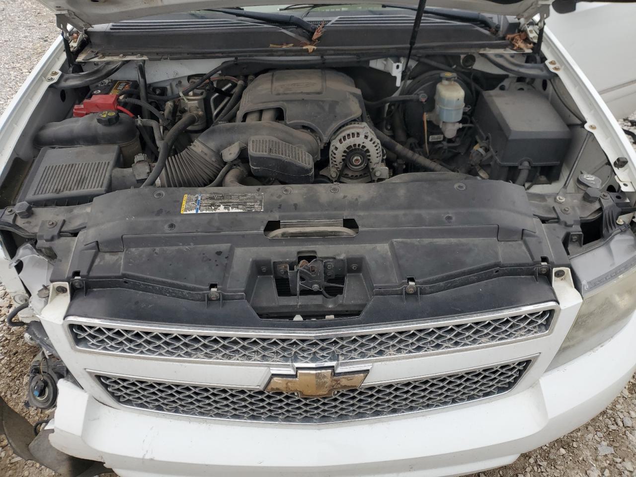 2011 Chevrolet Tahoe - Image 12