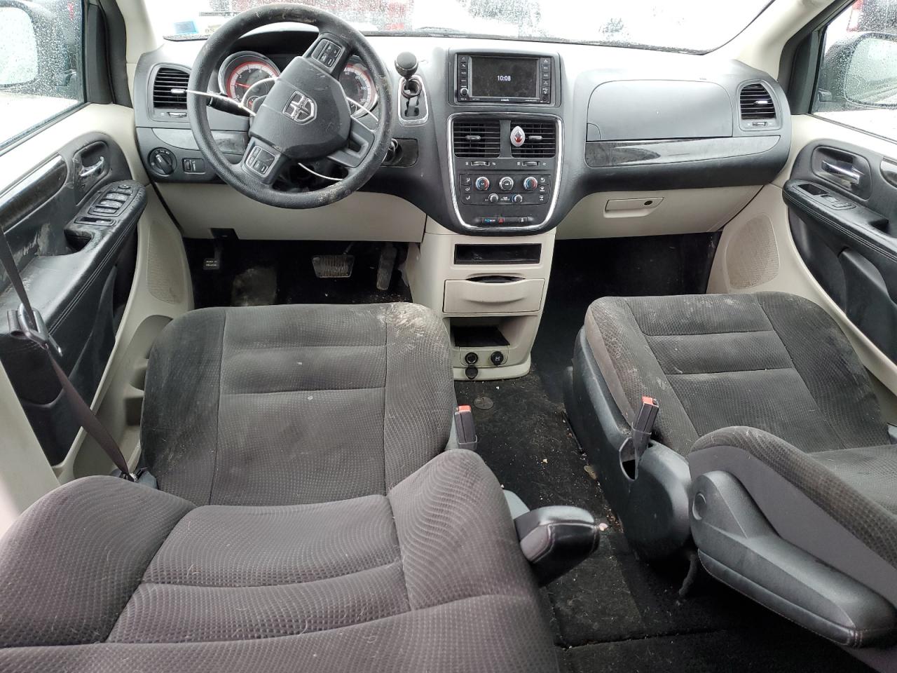 2018 Dodge Caravan - Image 8