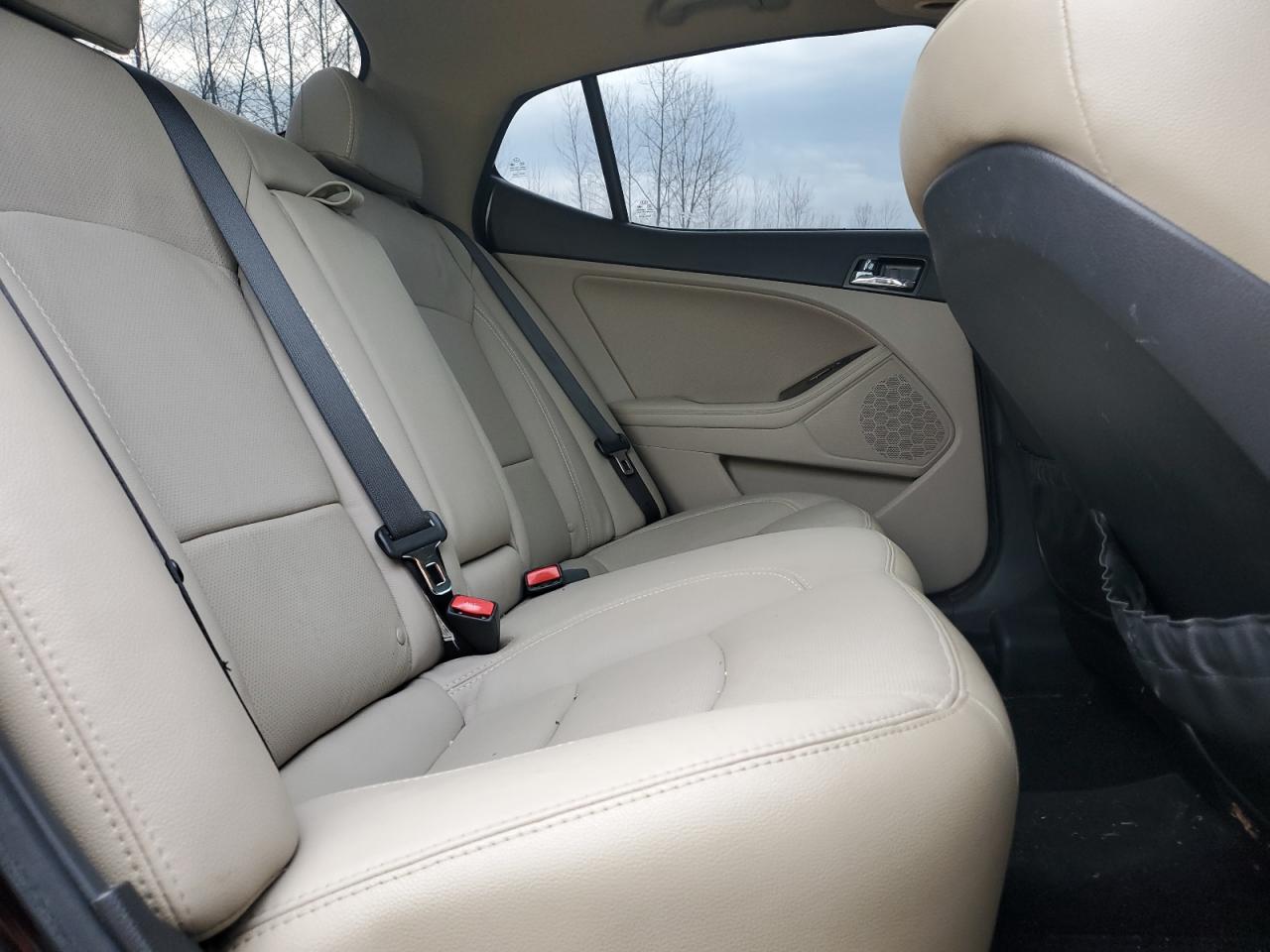 2013 Kia Optima - Image 11