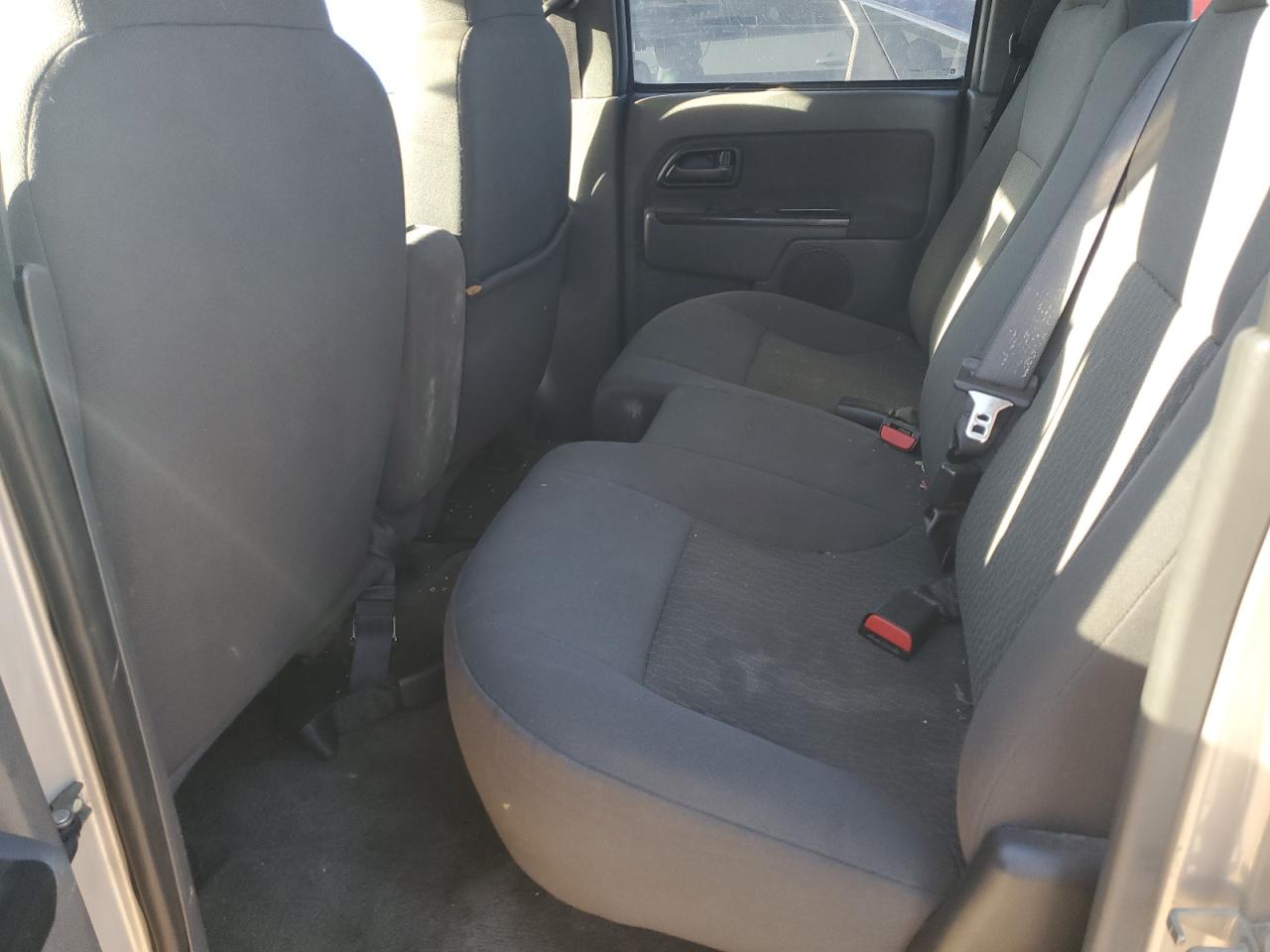 2006 Chevrolet Colorado - Image 10