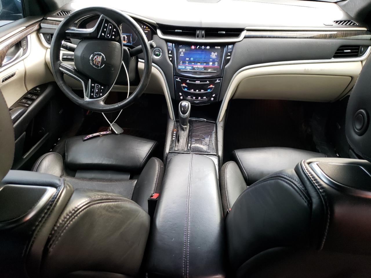 2015 Cadillac XTS - Image 8