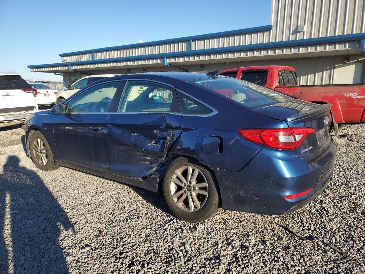2015 Hyundai Sonata - Image 2