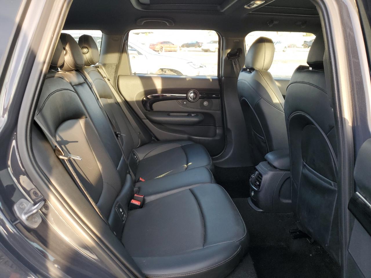 2017 MINI Cooper - Image 10