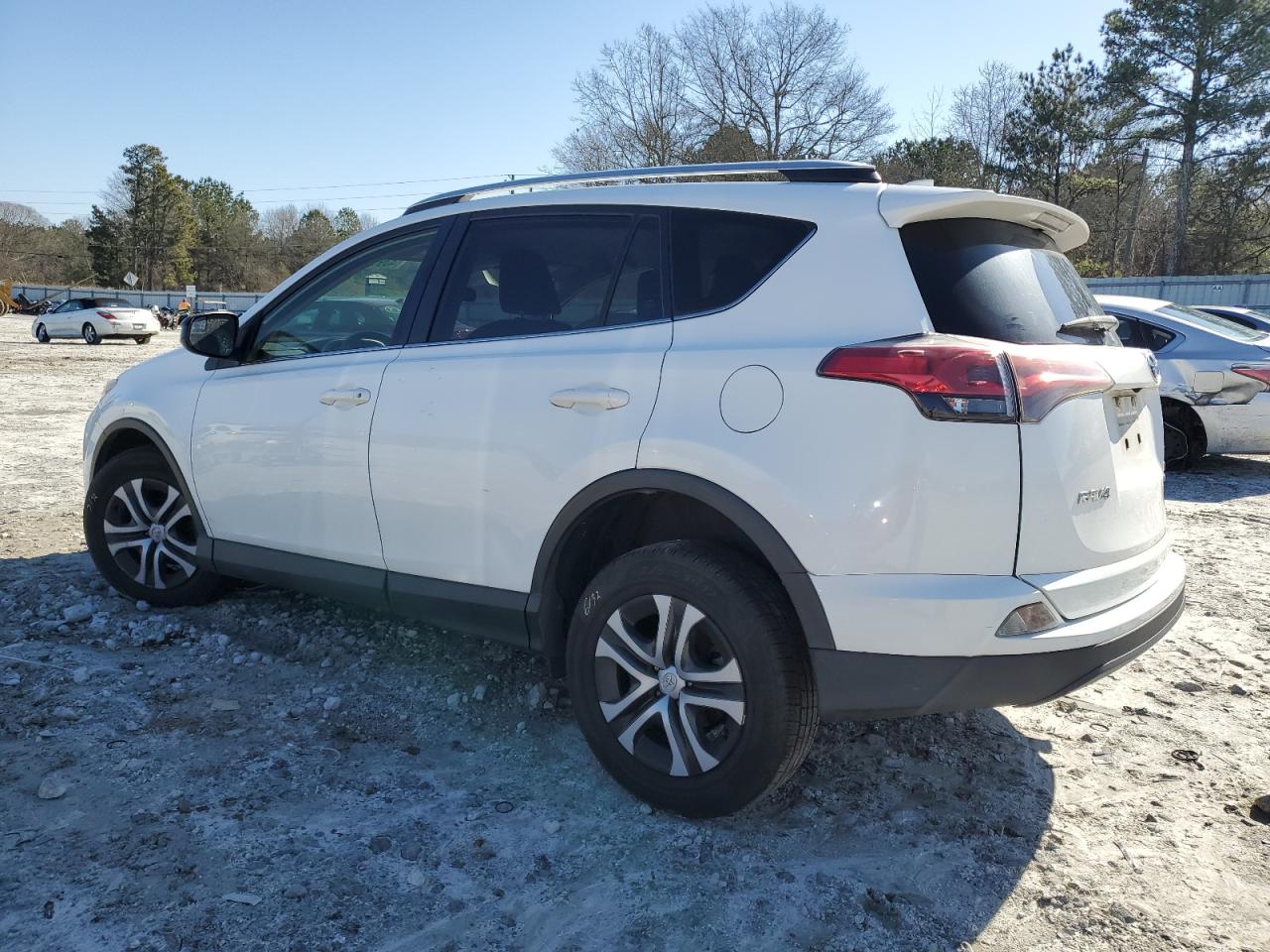 2016 Toyota RAV 4 - Image 2