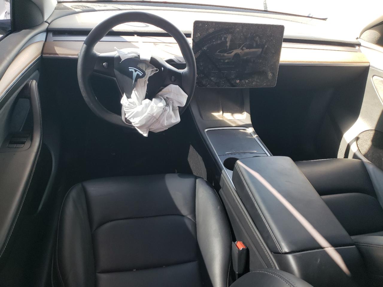 2023 Tesla Model Y VIN: 7SAYGAEE0PF686760 Lot: 52340645