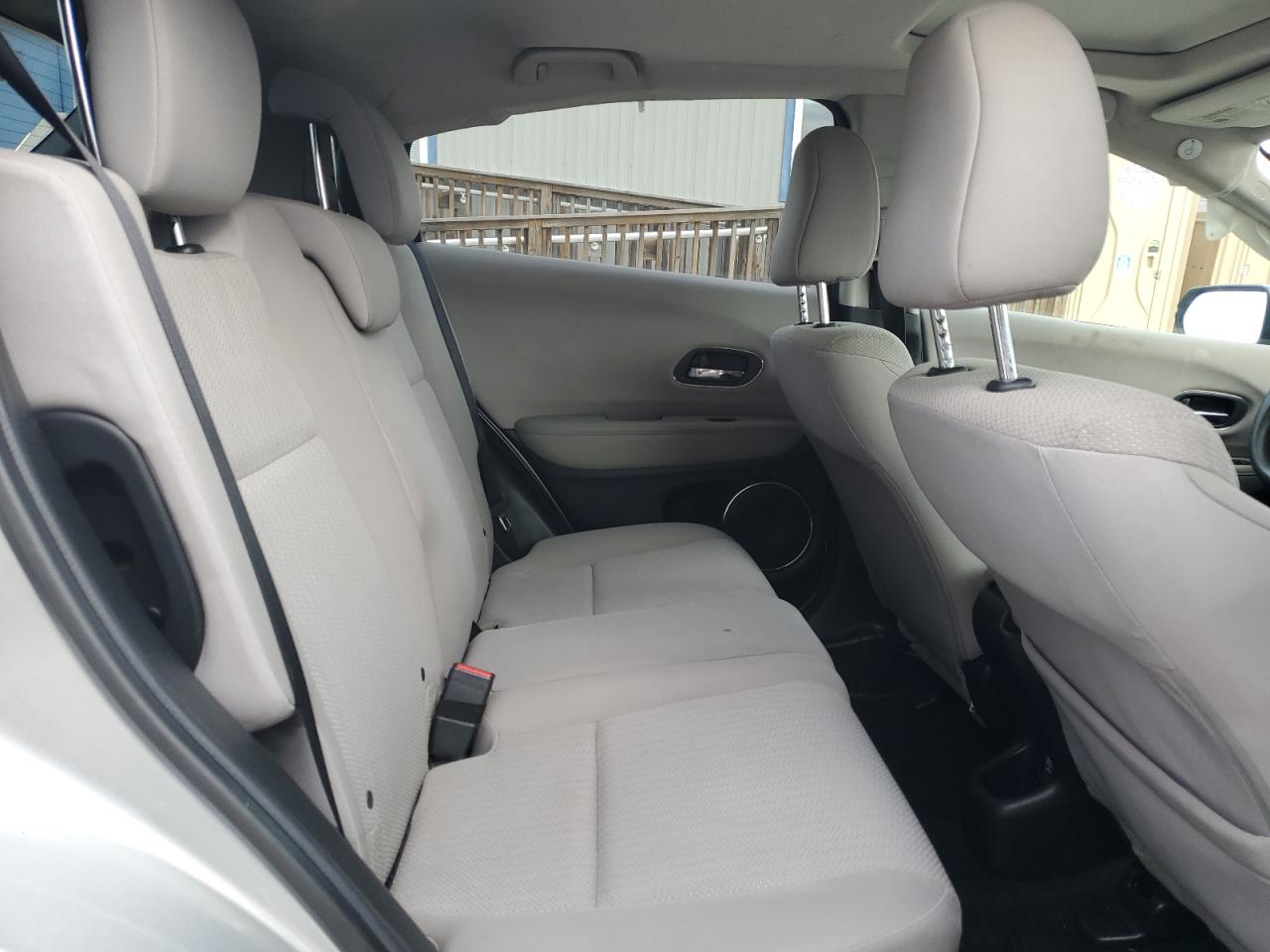 2016 Honda HR-V - Image 12