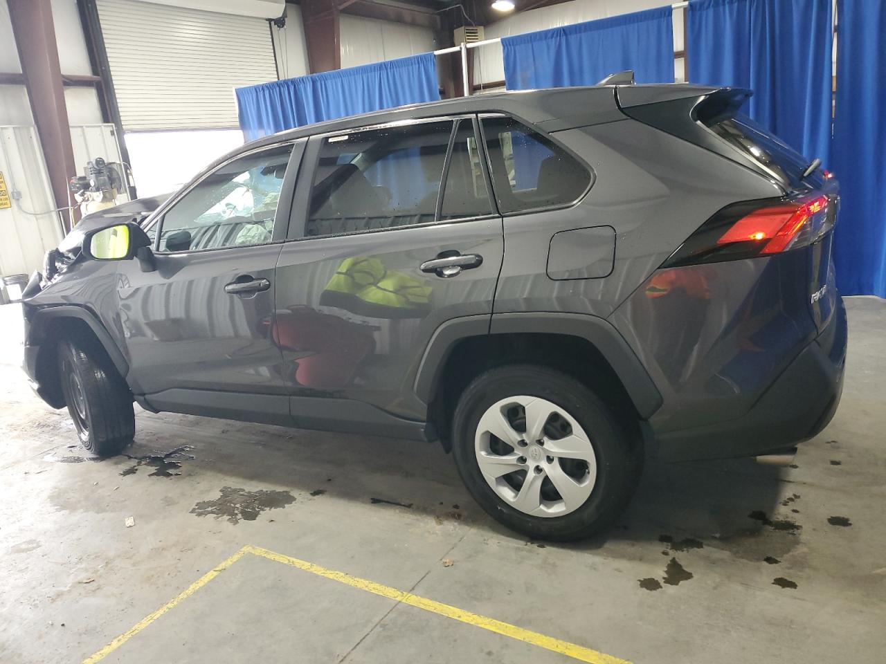 2024 Toyota RAV 4 - Image 2