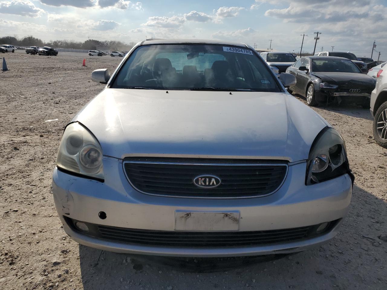 2007 Kia Optima - Image 5