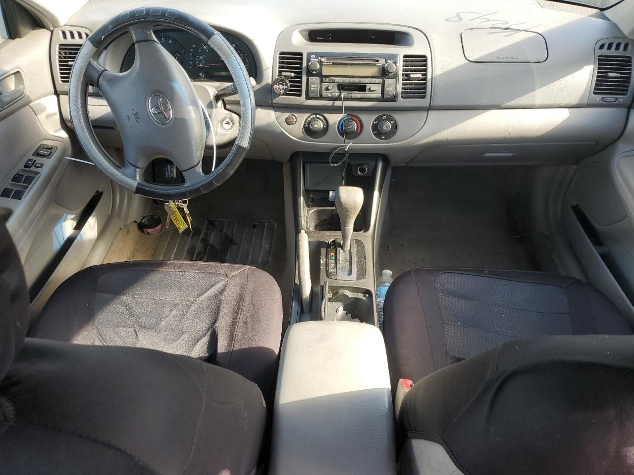 2003 Toyota Camry - Image 8