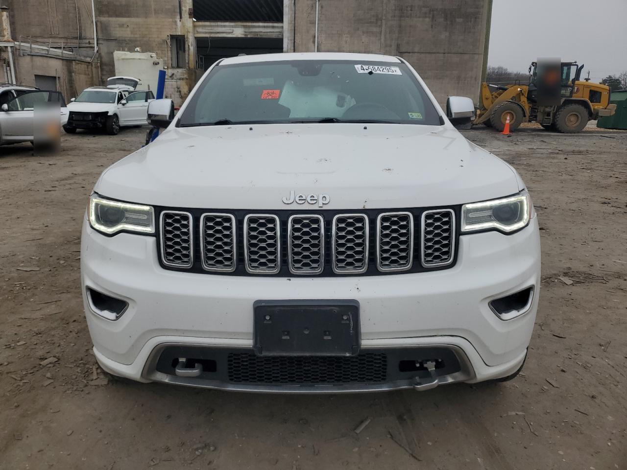 2020 Jeep Grand Cherokee - Image 5