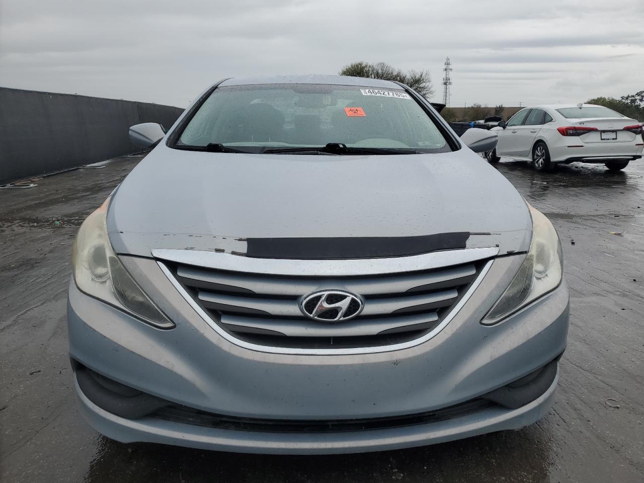 2014 Hyundai Sonata - Image 5