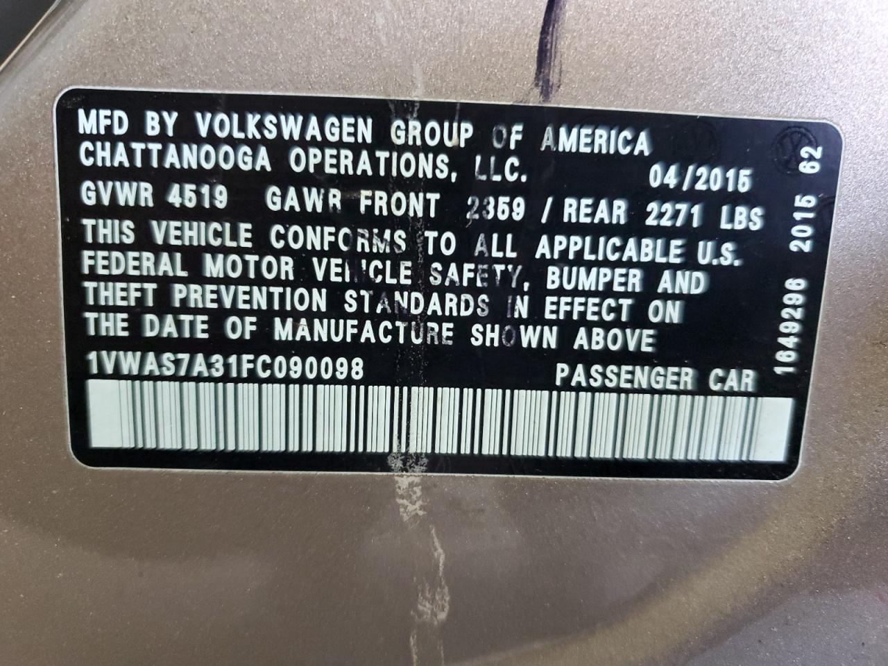 2015 Volkswagen Passat - Image 12