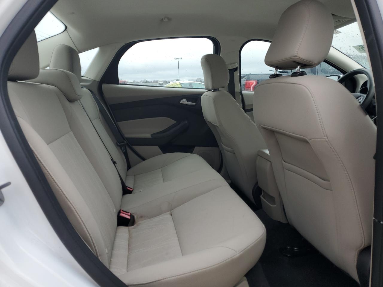 2015 Ford Focus - Image 10