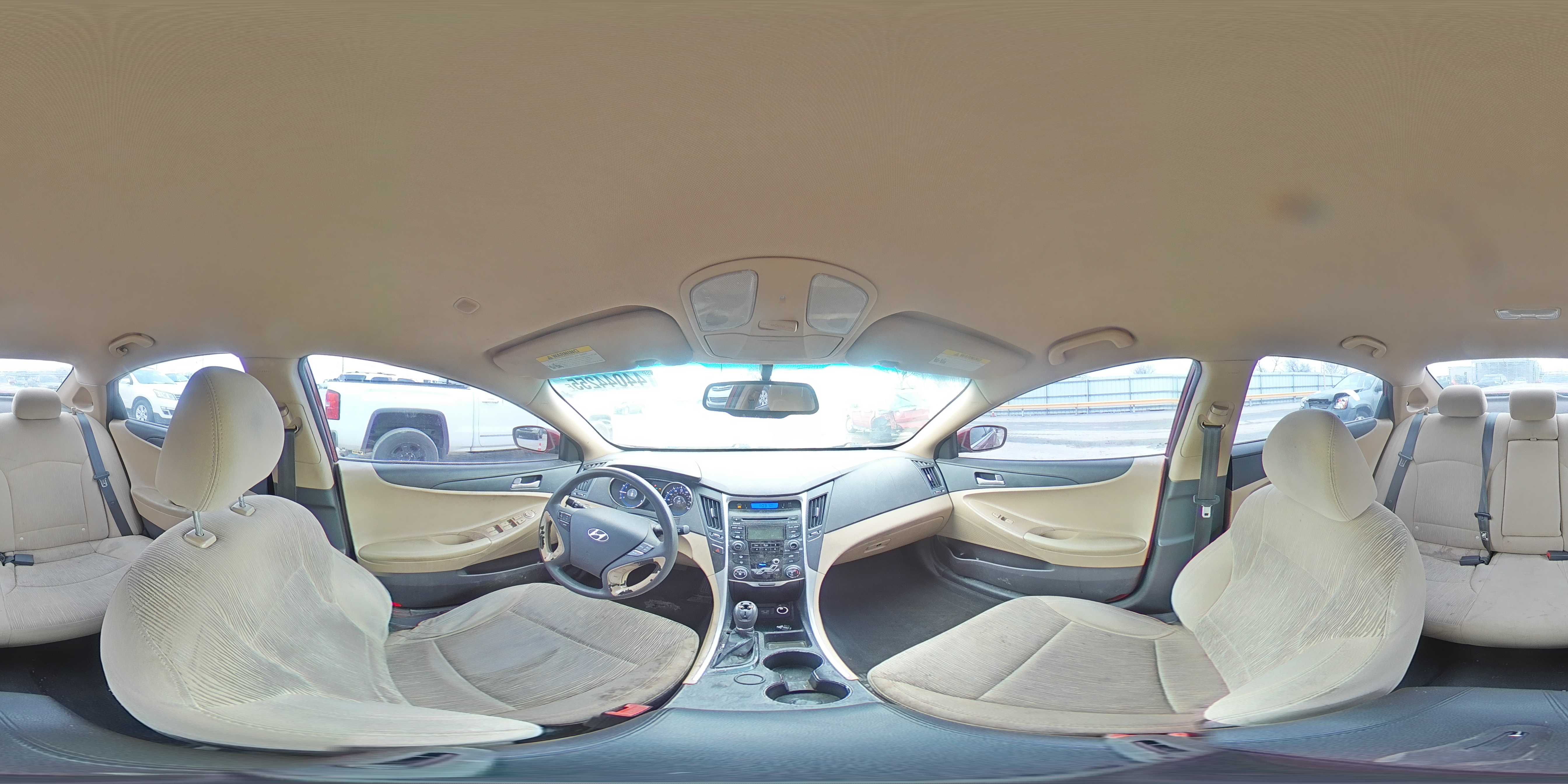 2012 Hyundai Sonata - Image 14