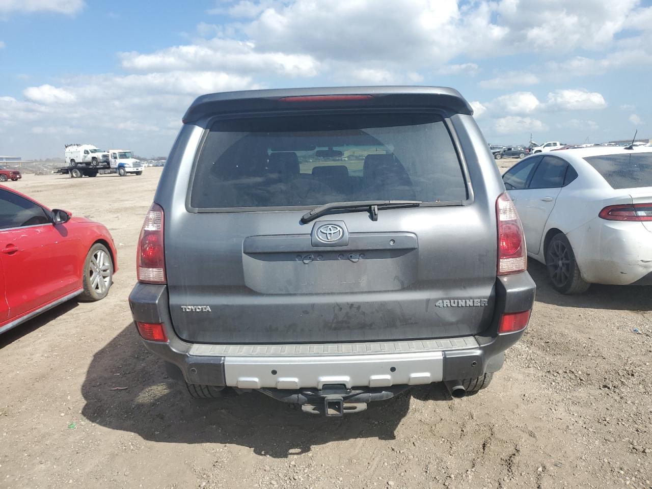 2005 Toyota 4Runner - Image 6