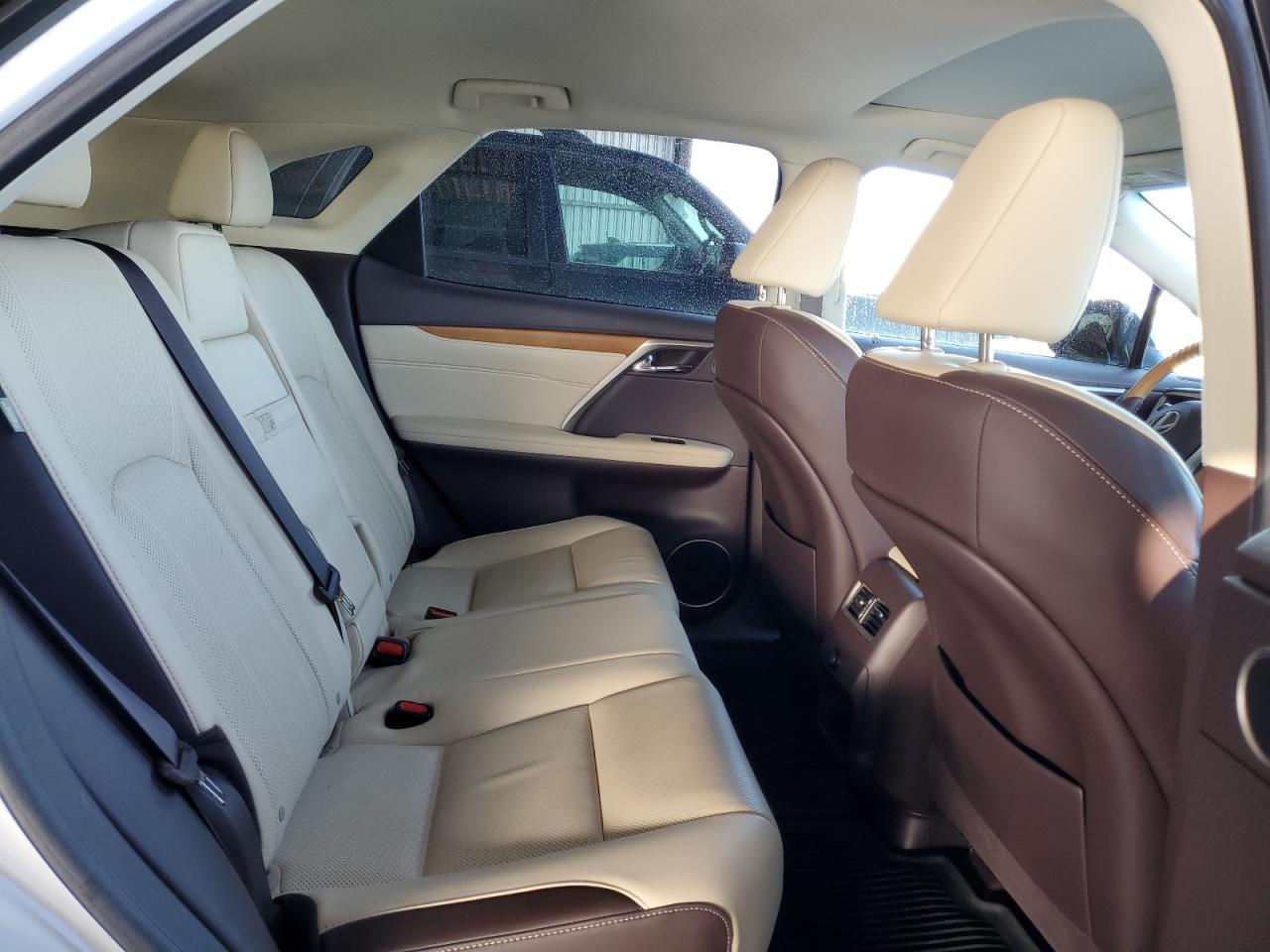 2018 Lexus RX - Image 11