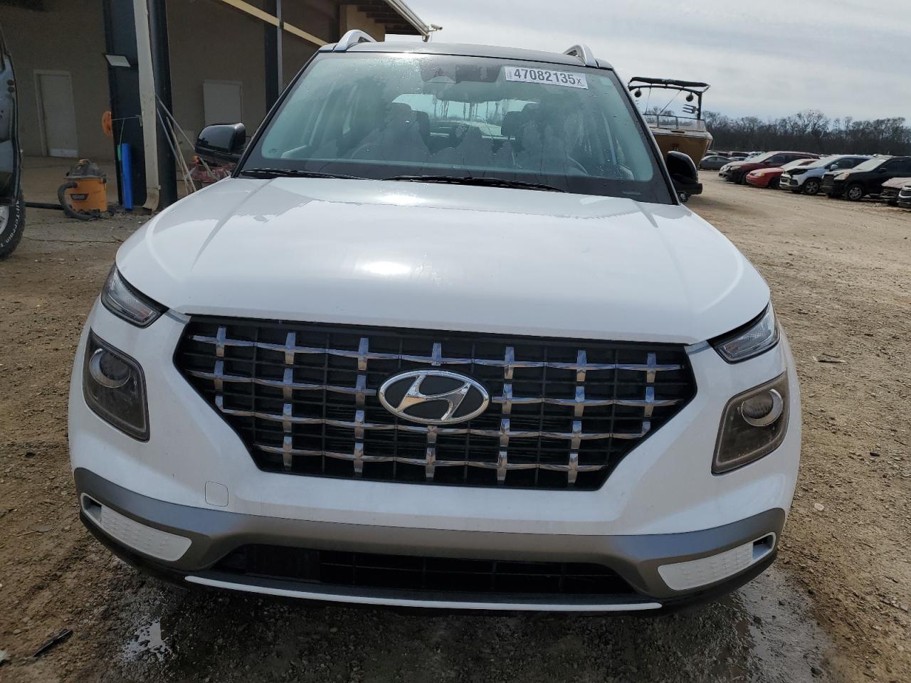 2023 Hyundai Venue - Image 5