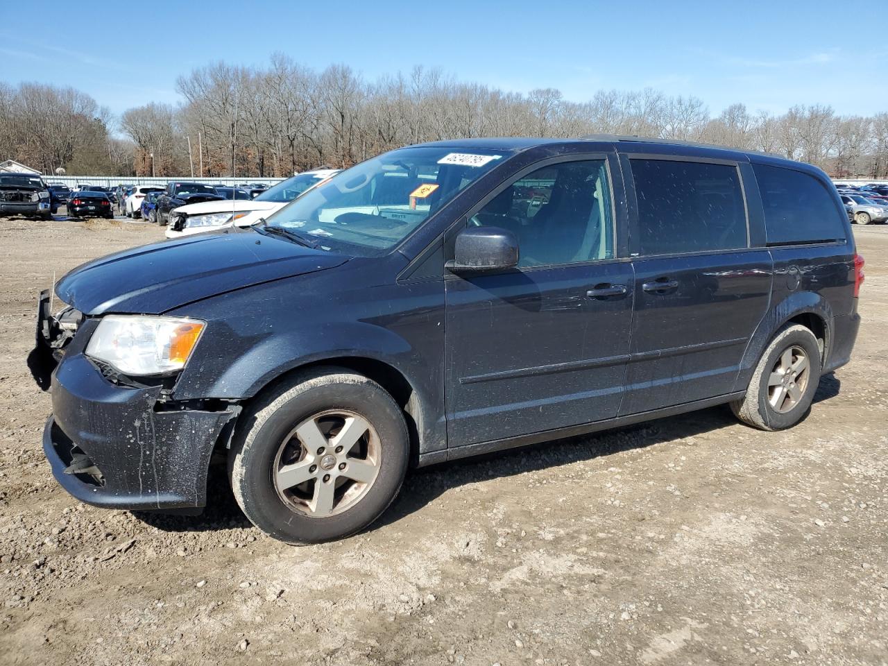 2013 Dodge Caravan - Image 1