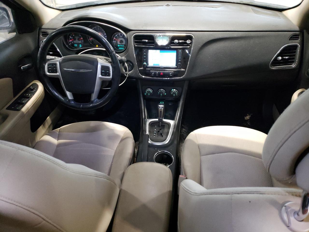 2012 Chrysler 200 - Image 8