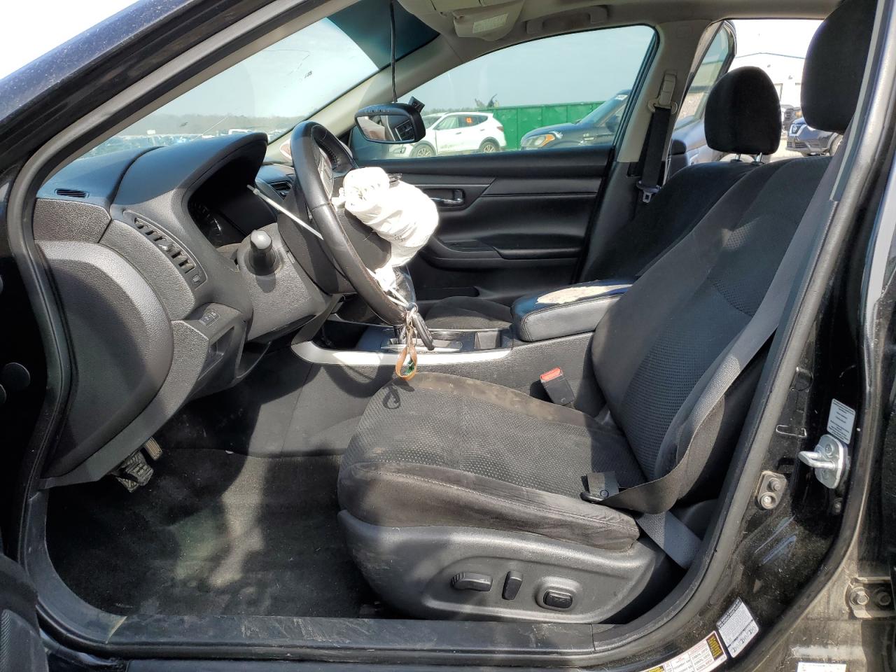 2015 Nissan Altima - Image 7
