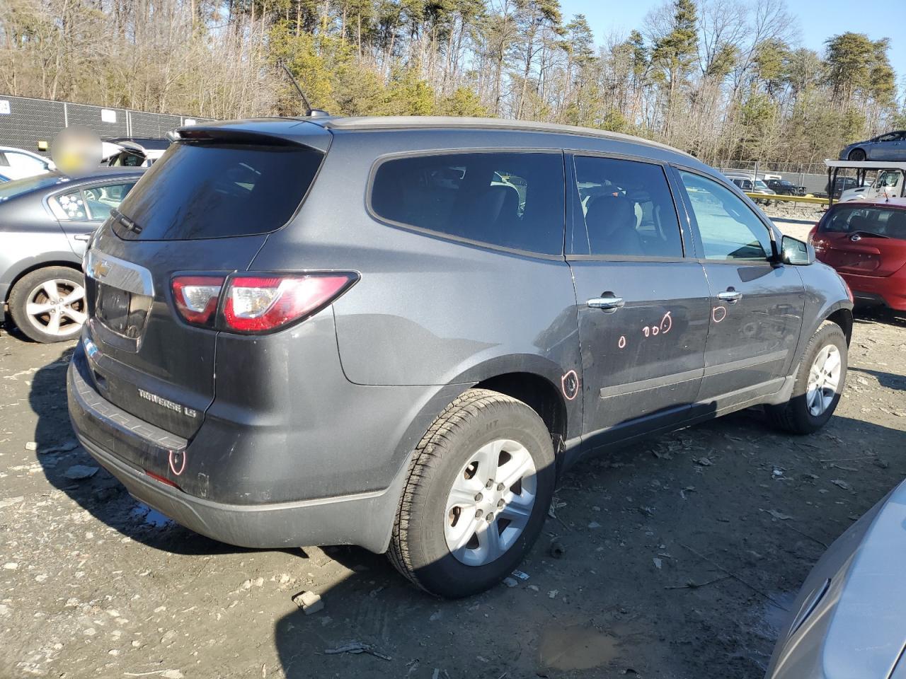 2014 Chevrolet Traverse - Image 3
