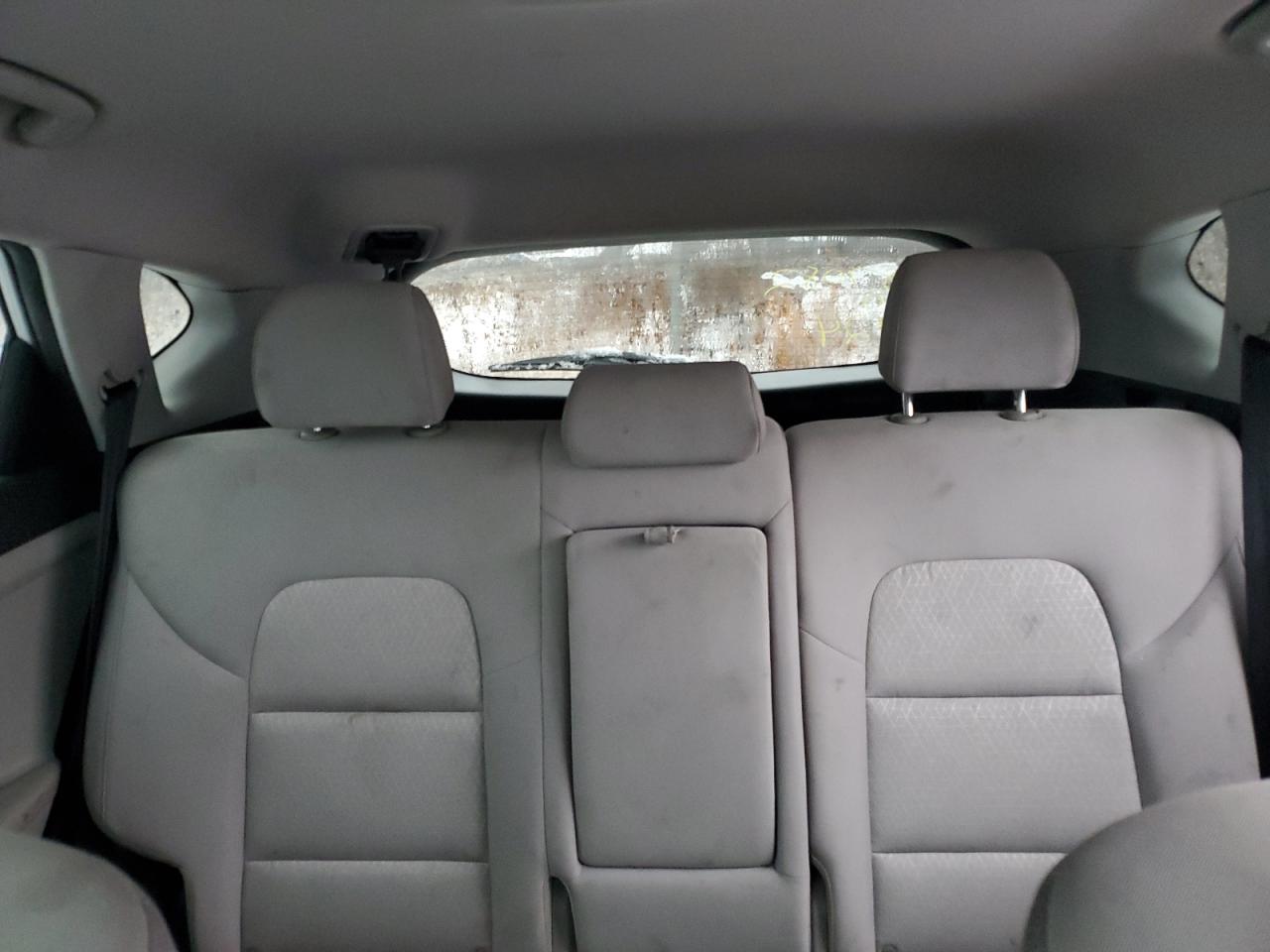 2017 Hyundai Tucson - Image 10