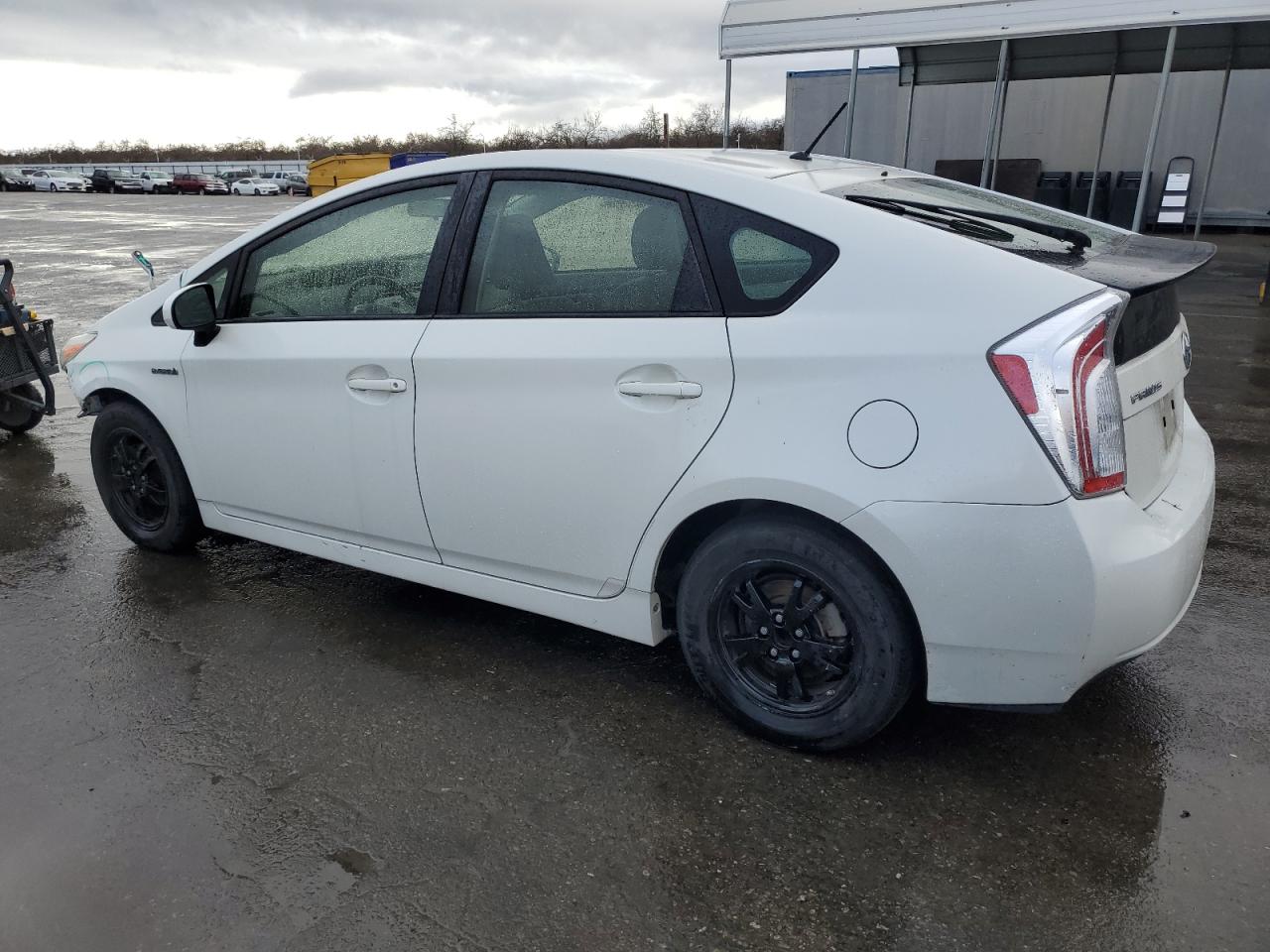 2015 Toyota Prius - Image 2