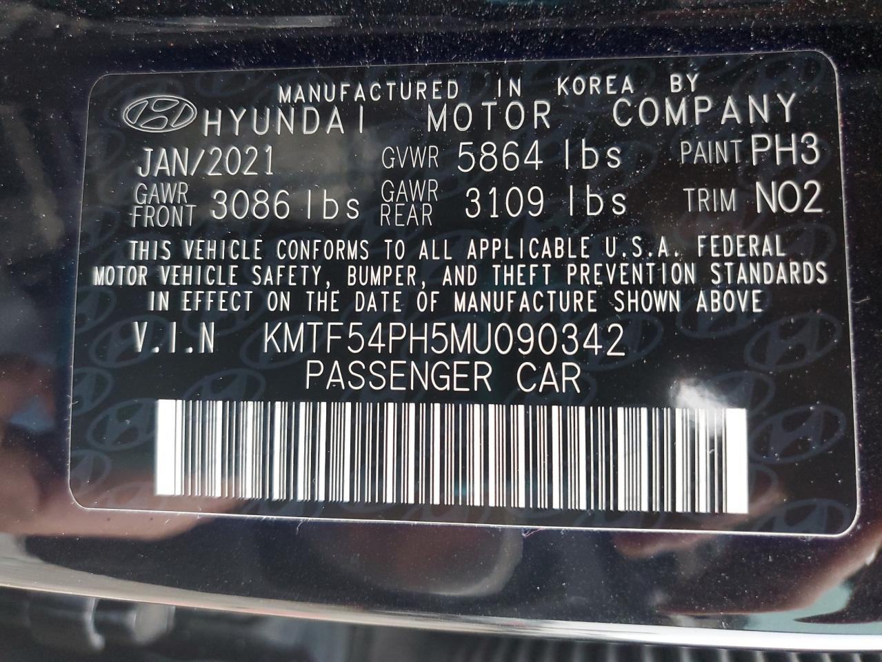 2021 Genesis G90 - Image 12