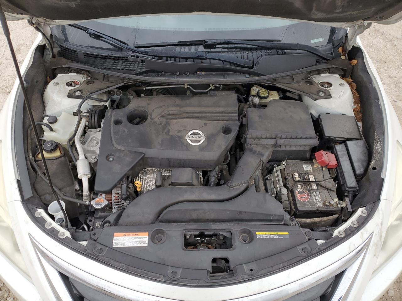 2015 Nissan Altima - Image 11