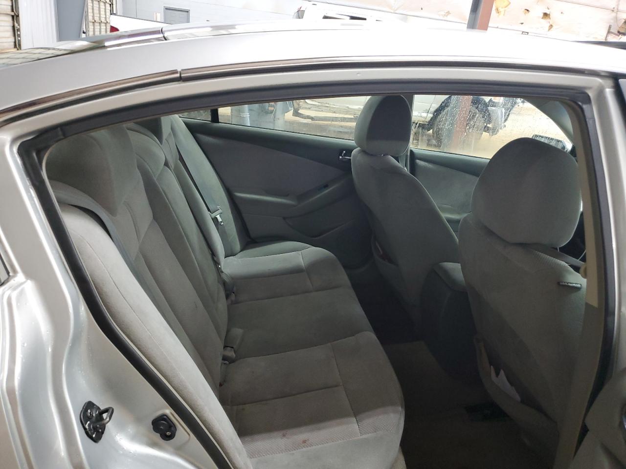 2007 Nissan Altima - Image 10