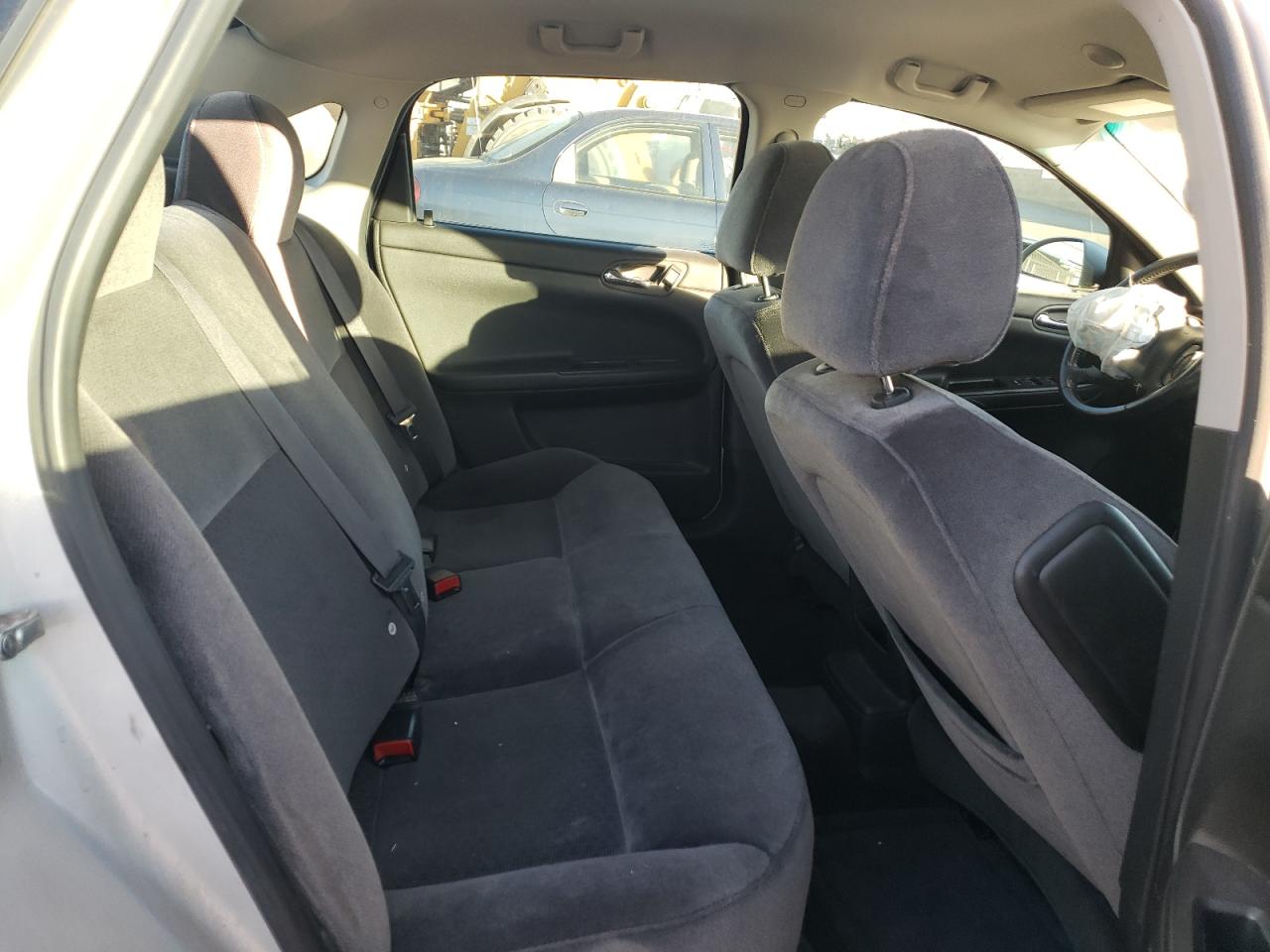 2013 Chevrolet Impala - Image 10