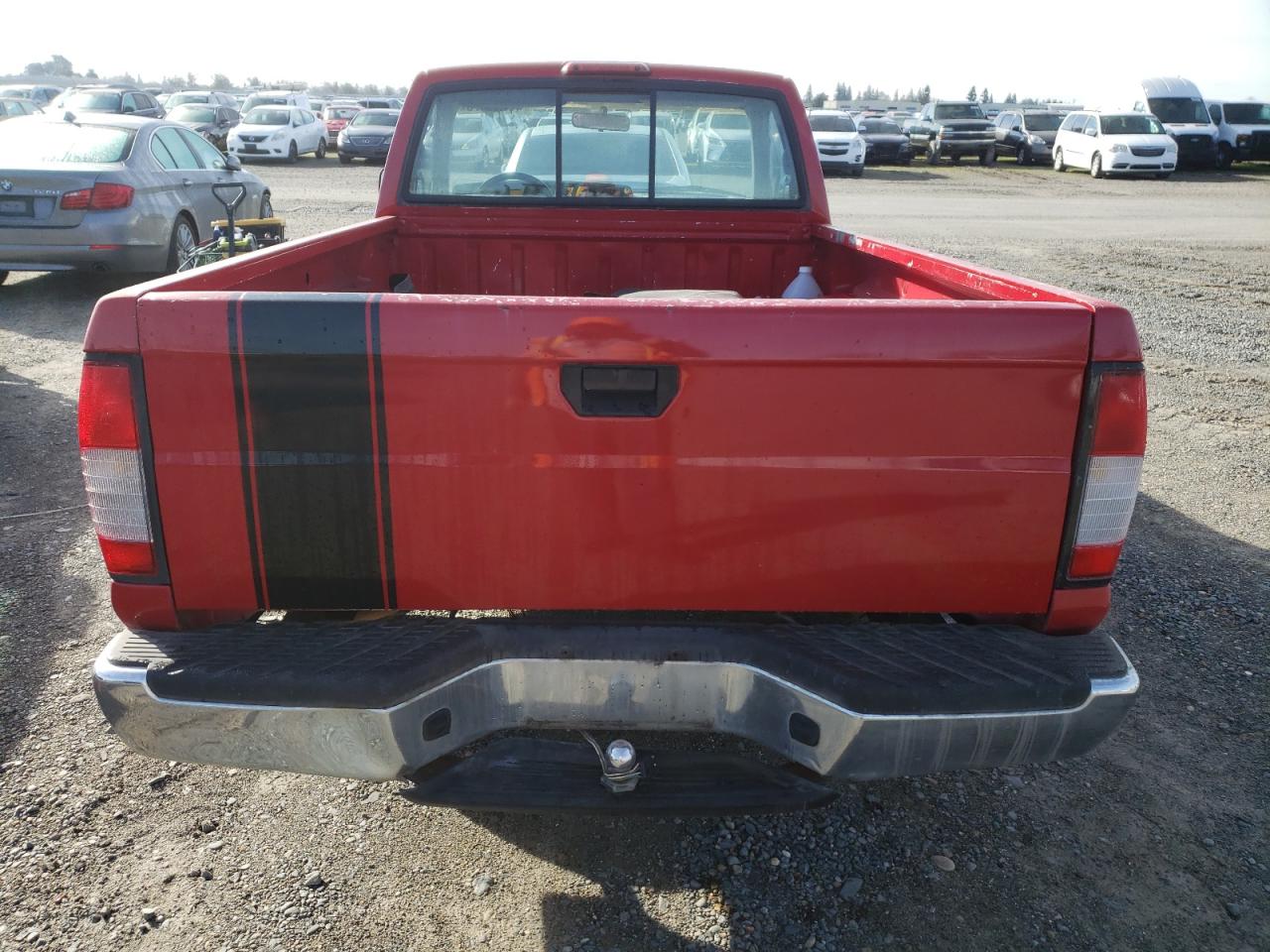 1998 Nissan Navara (Frontier) - Image 6