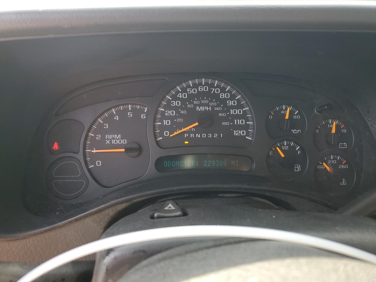 2007 Chevrolet Silverado - Image 9