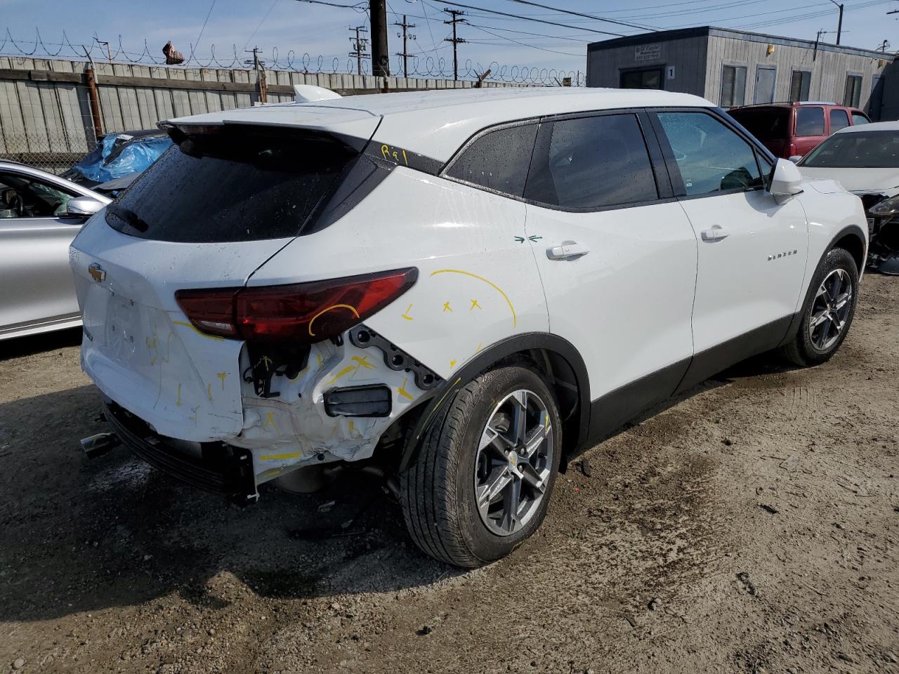 2023 Chevrolet Blazer - Image 3