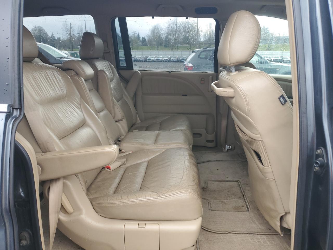 2005 Honda Odyssey - Image 11
