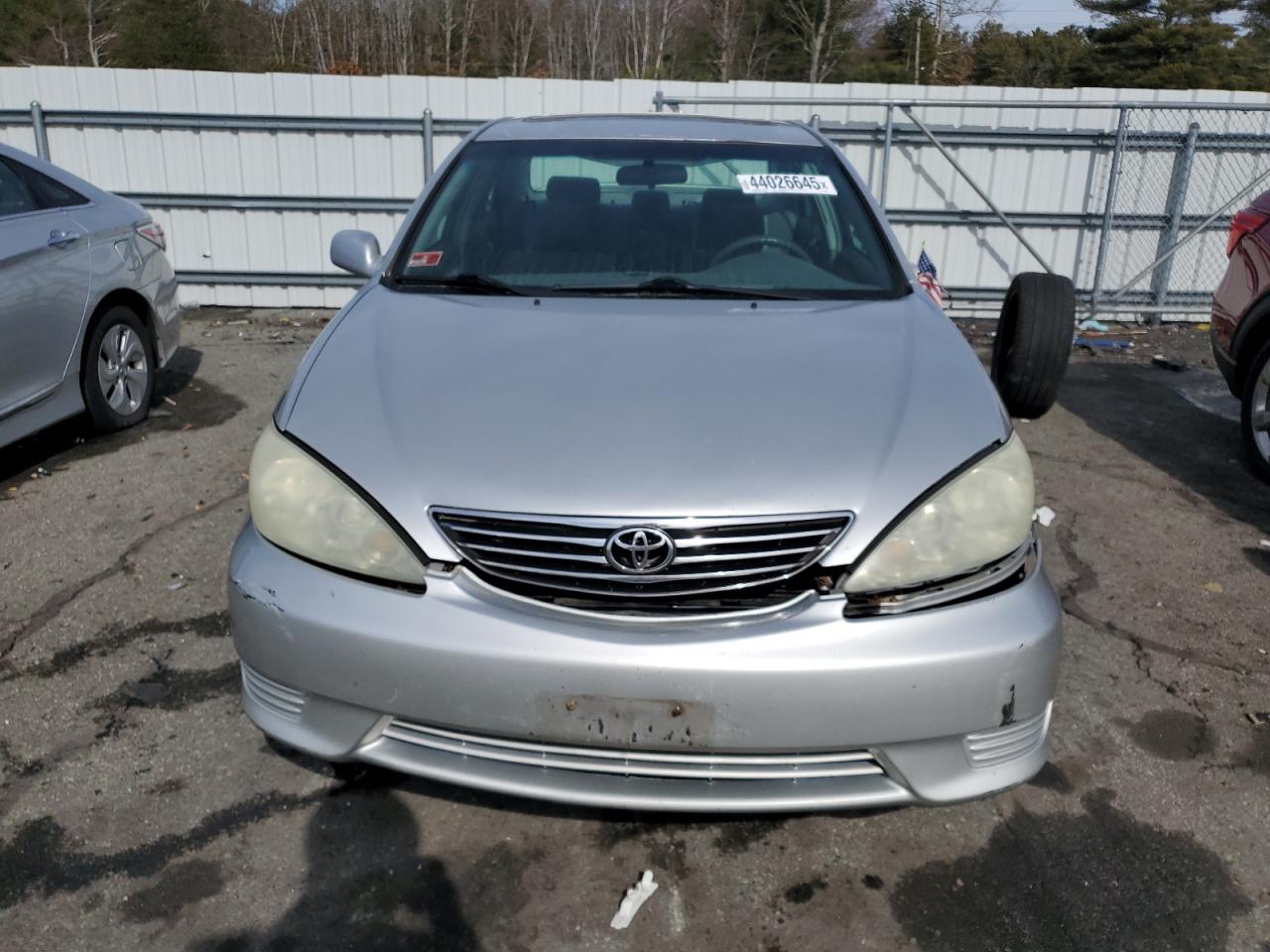 2005 Toyota Camry - Image 5