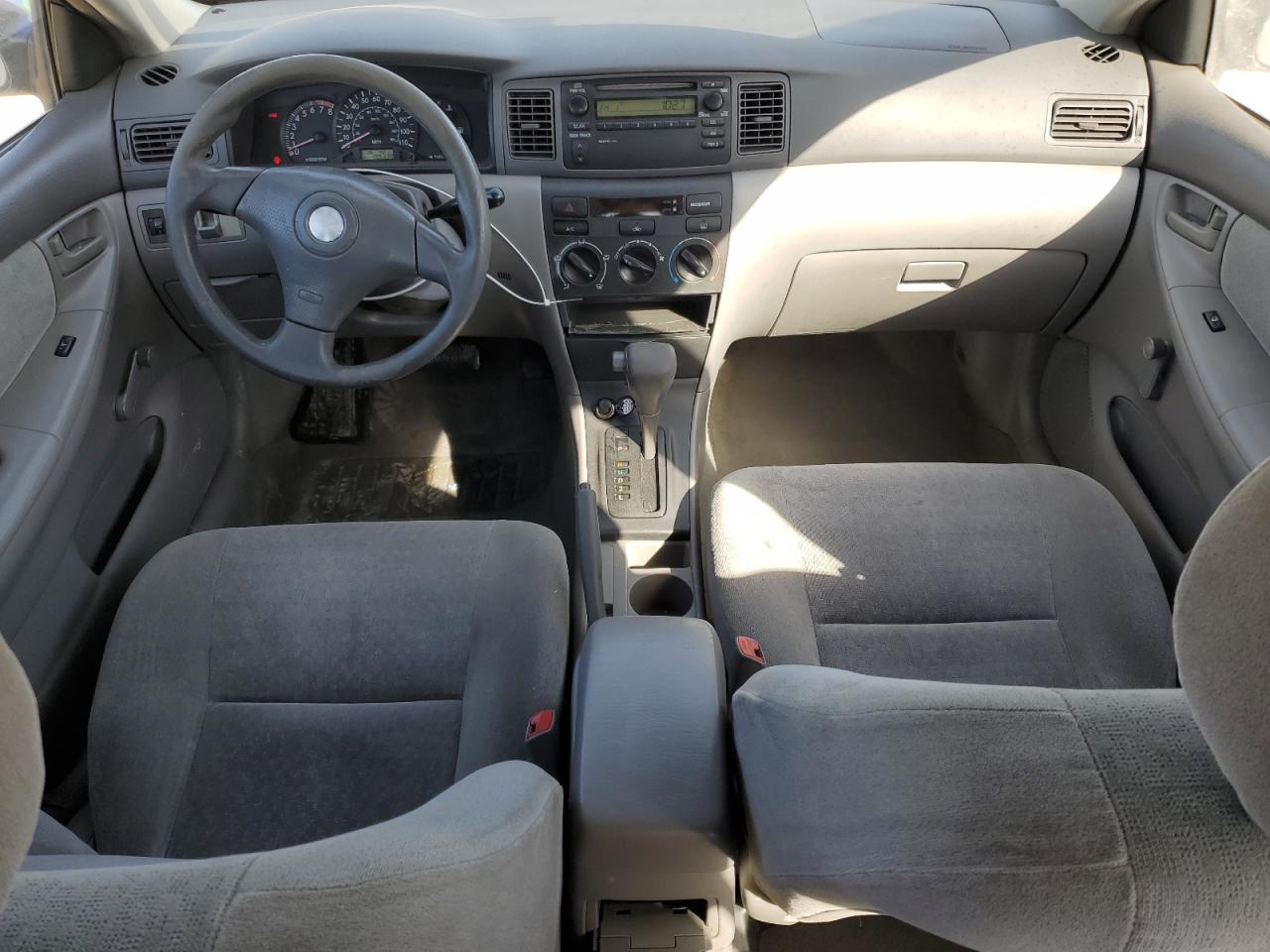 2004 Toyota Corolla - Image 8