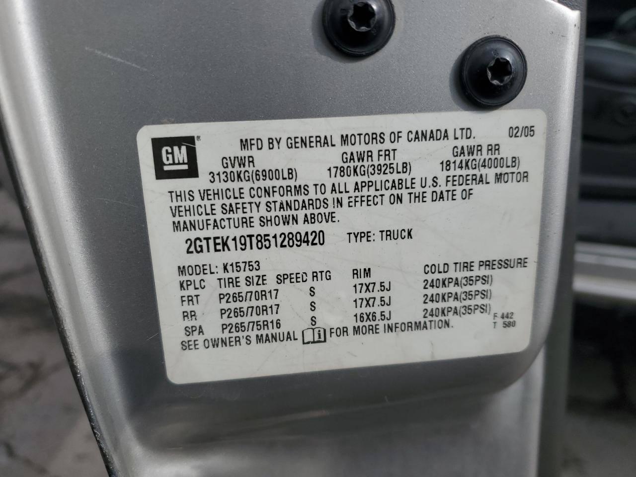 2005 GMC Sierra - Image 15
