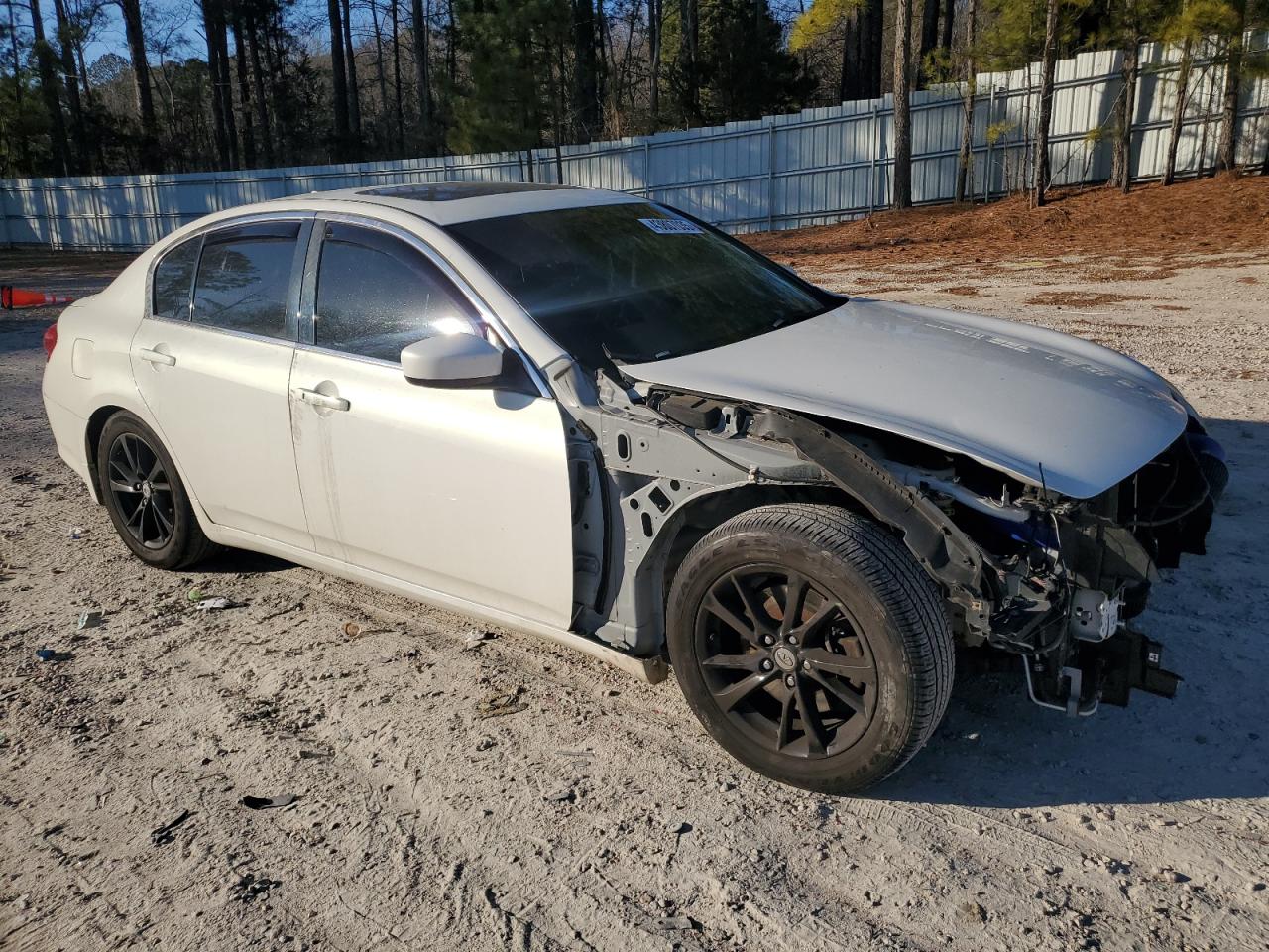 2013 Infiniti G - Image 4