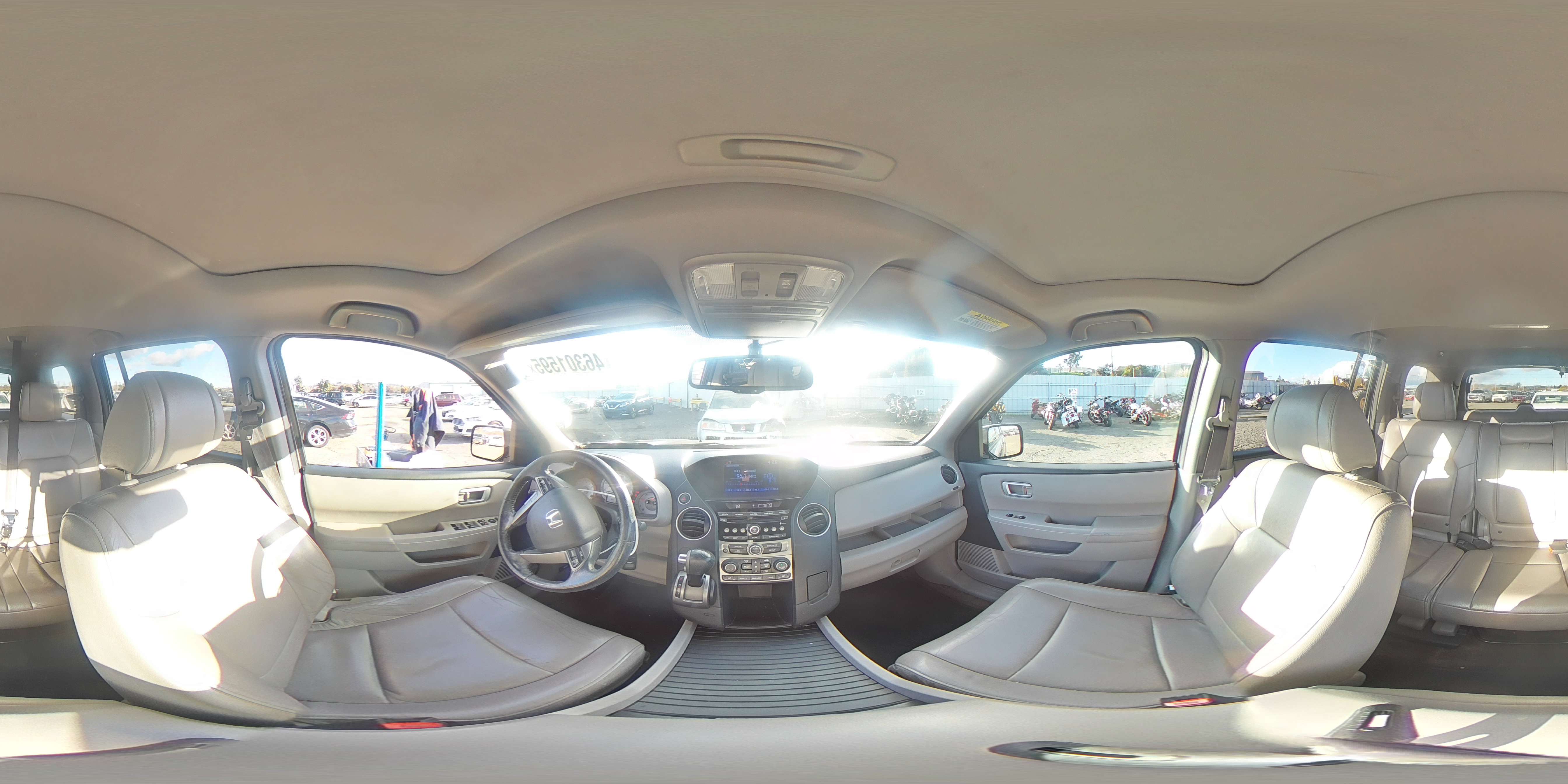 2014 Honda Pilot - Image 13