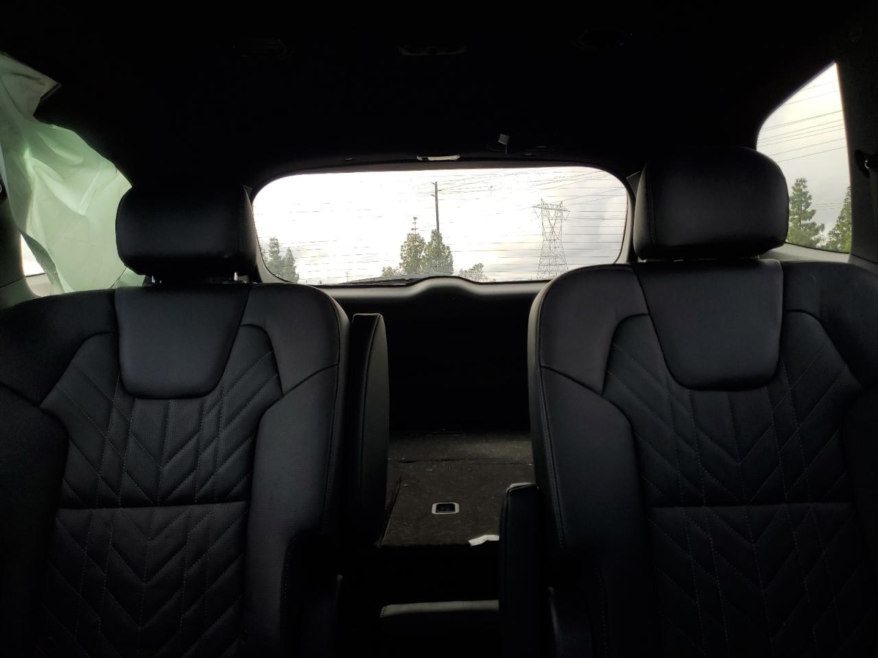 2023 Kia Telluride - Image 10
