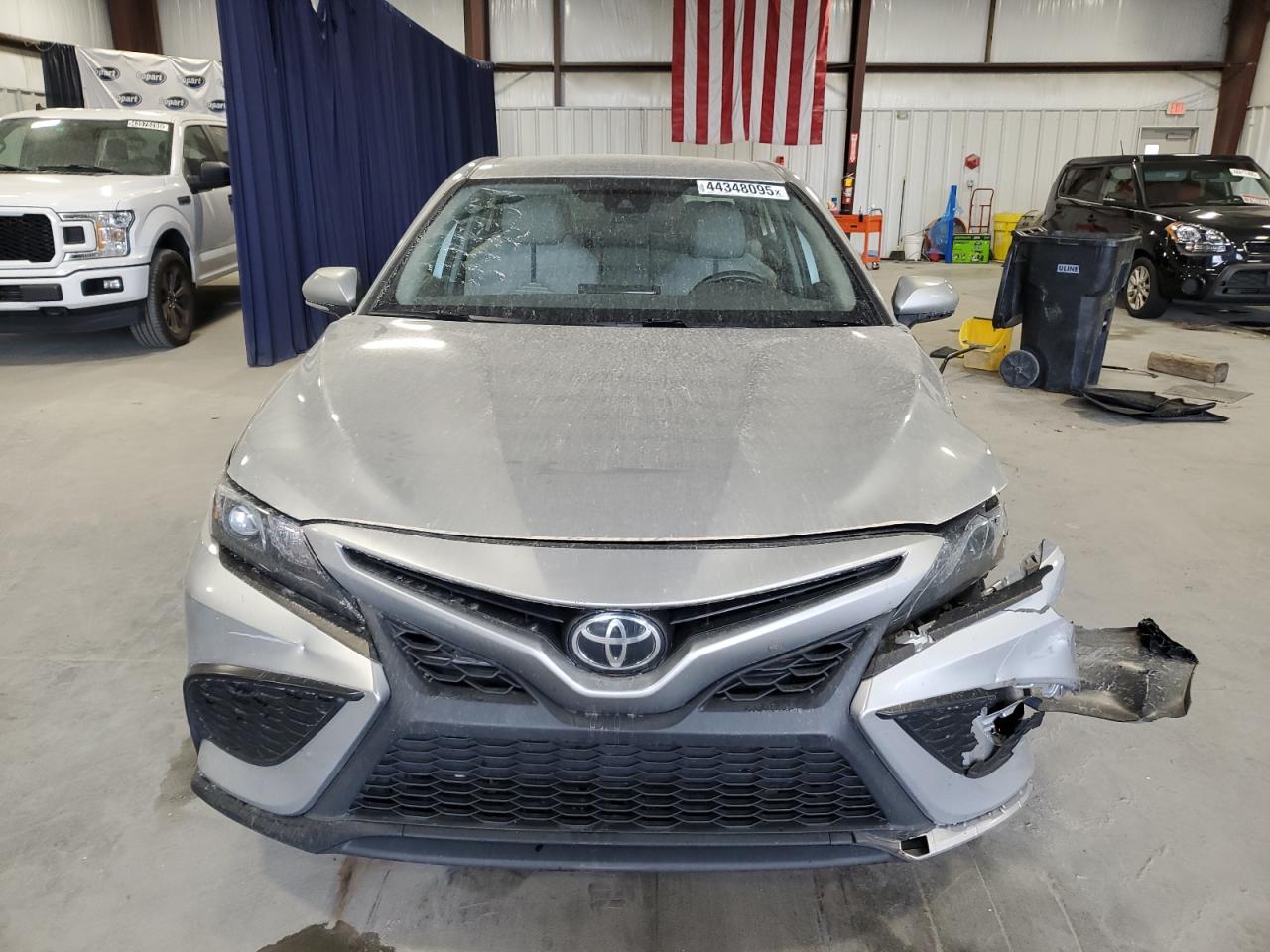 2022 Toyota Camry - Image 5