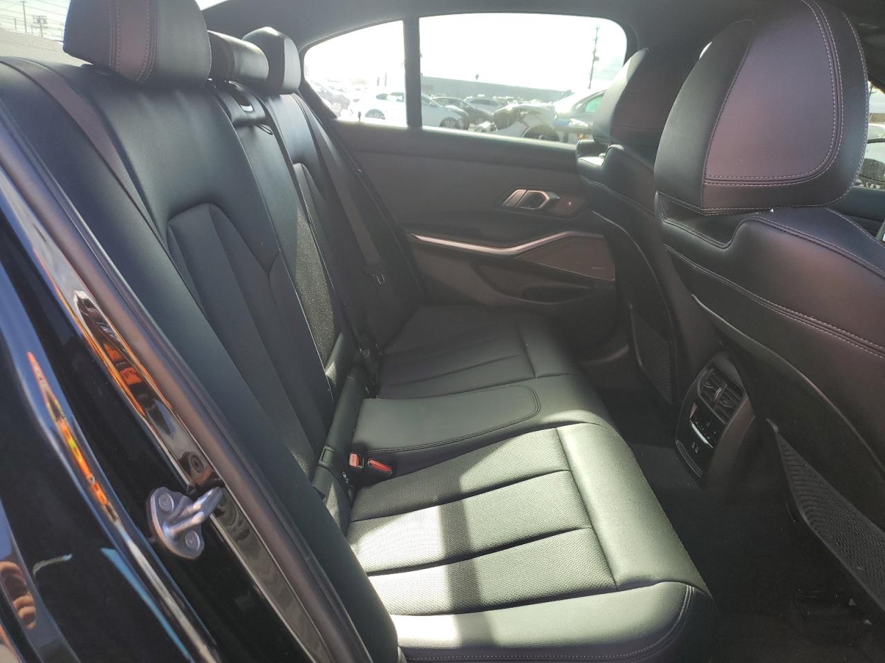 2022 BMW M3 - Image 10