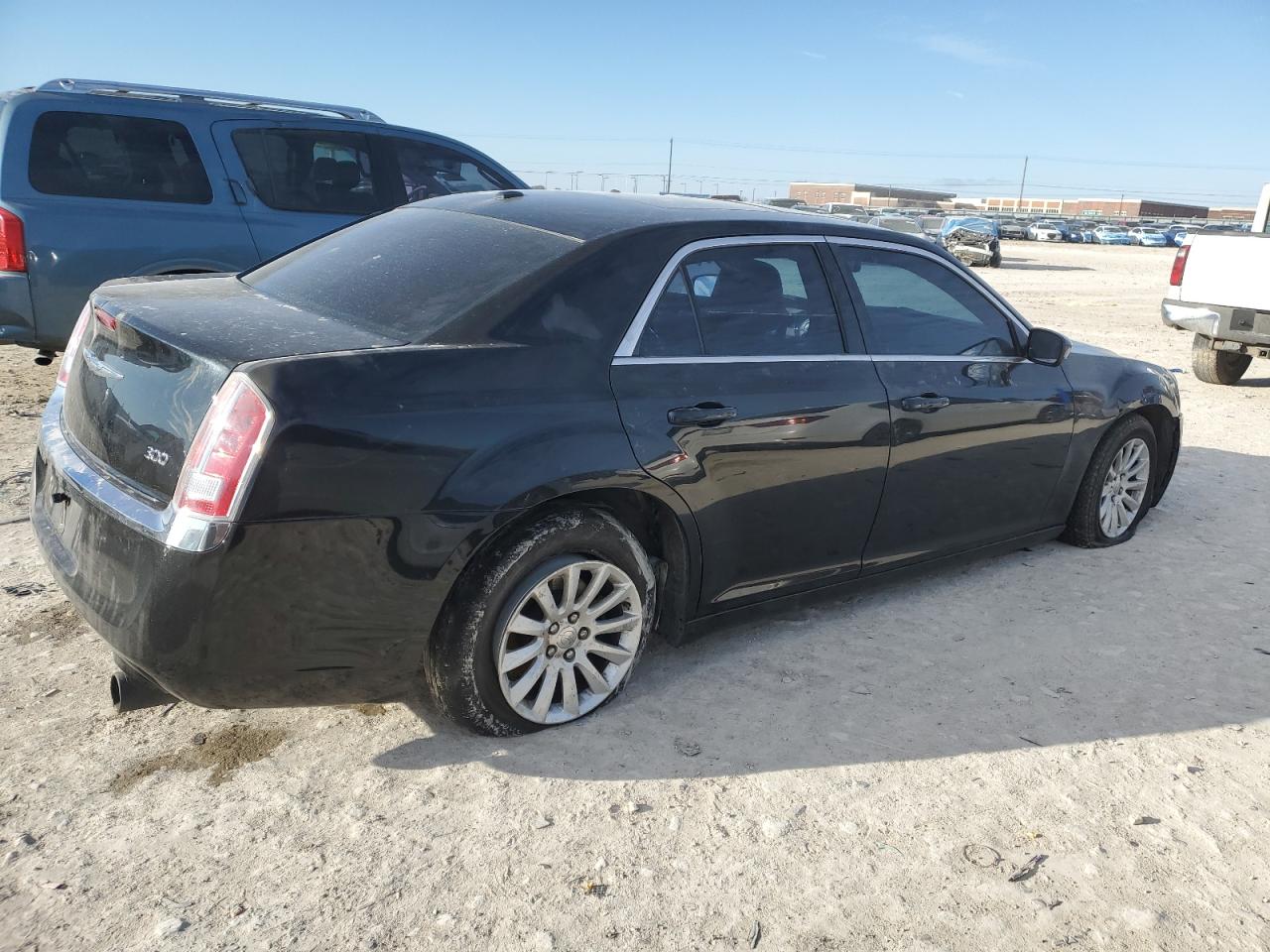 2014 Chrysler 300 - Image 3